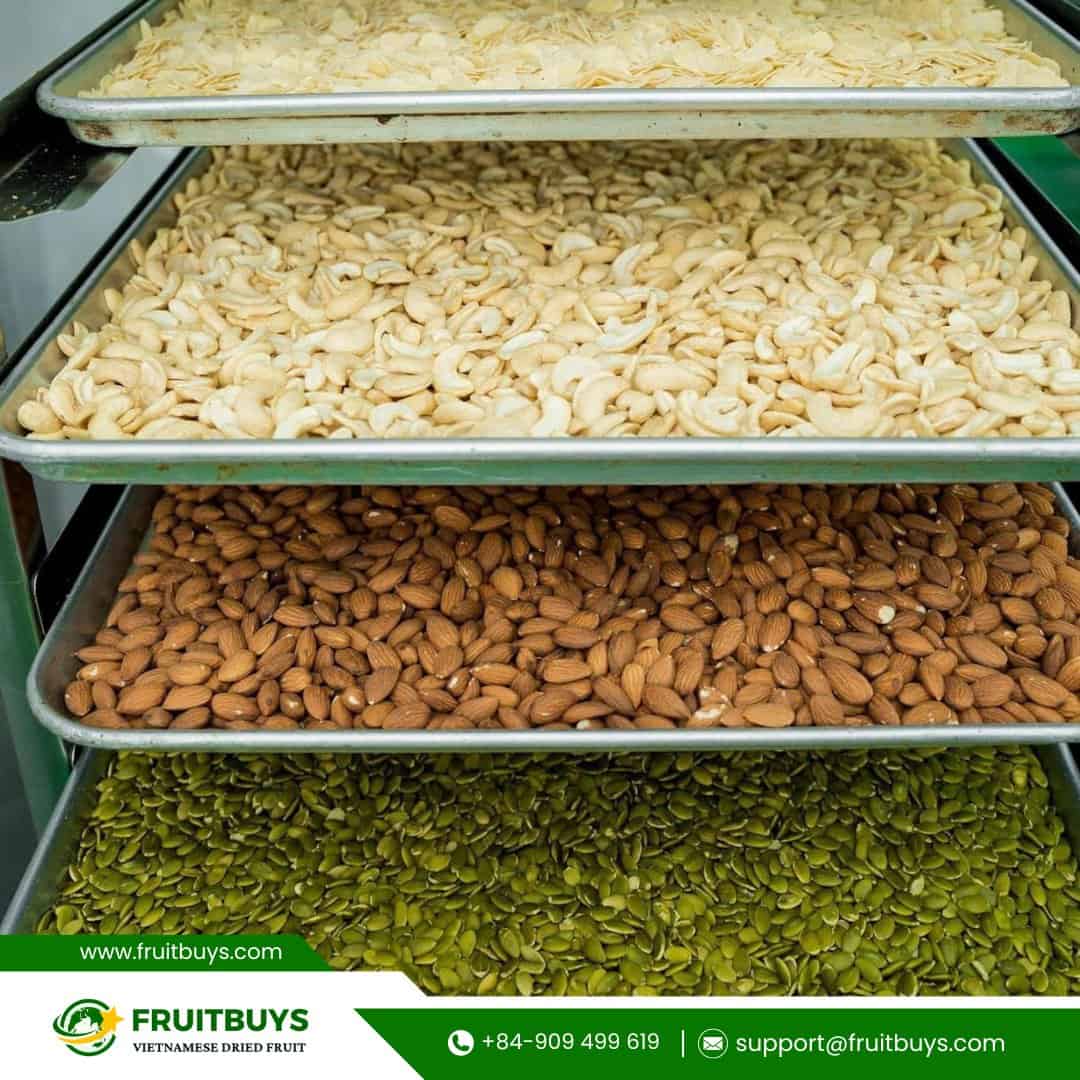 FruitBuys Vietnam Brown Rice Boat Cake Mixed With Nutritious Nuts (8) FruitBuys Vietnam Brown Rice Boat Cake Mixed With Nutritious Nuts (8)